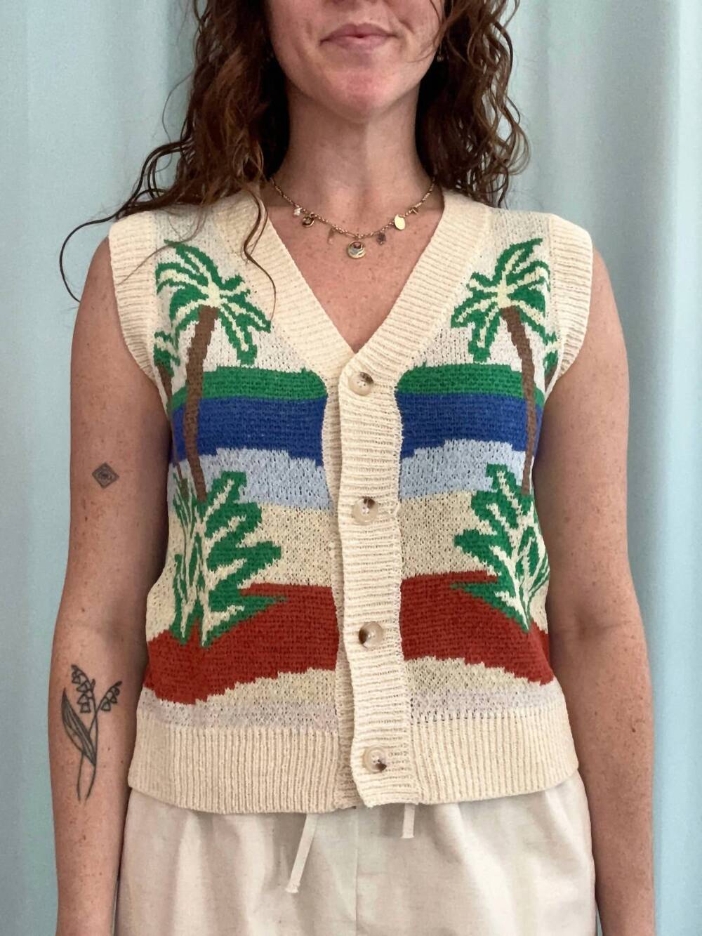 NEW SADIE & SAGE palms sweater vest in multi